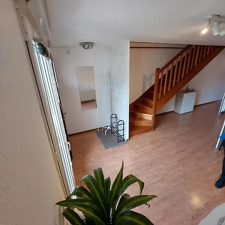 Calme, Cosy, Proche De Tout, 4½ Pieces Apartment Saint-Maurice
